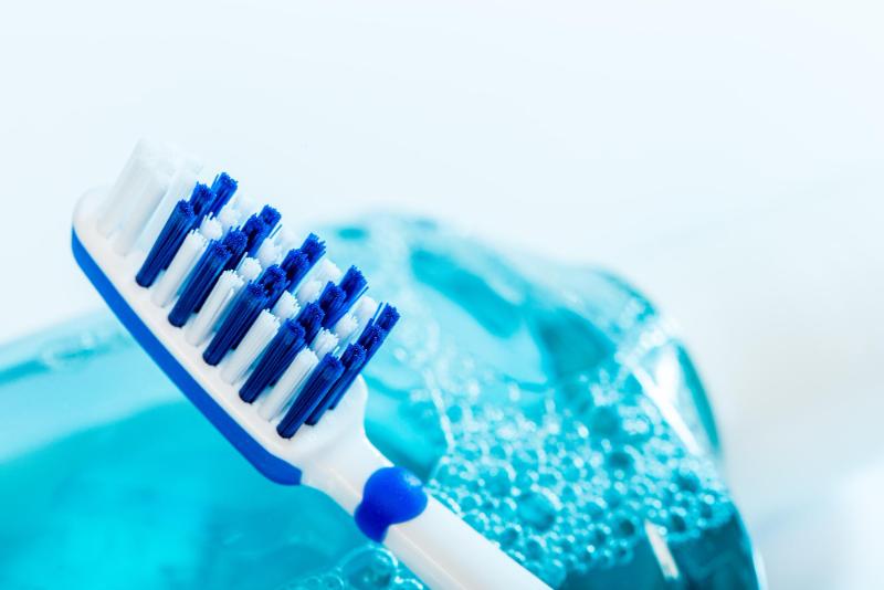 Como Mantener Las Bacterias A Raya En Tu Cepillo De Dientes
