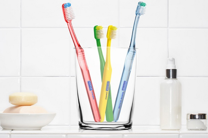 Importancia de la elección de tu cepillo de dientes - VITIS