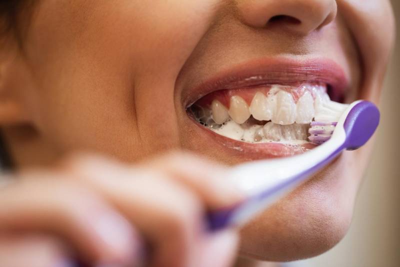 Pastas dentales para hipersensibilidad: ¿Cómo funcionan realmente?